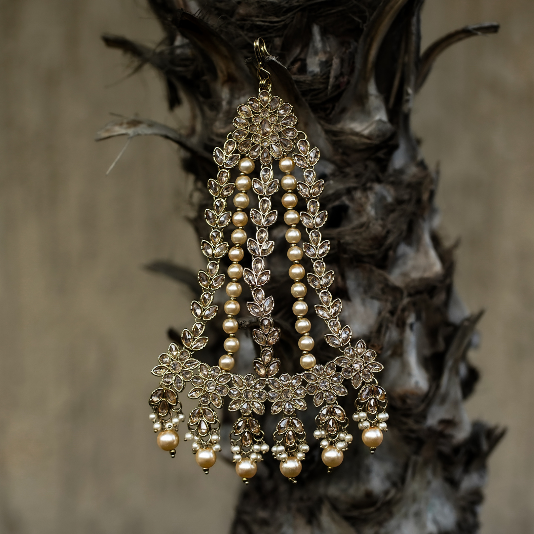 "AZURA" Brass White Passa