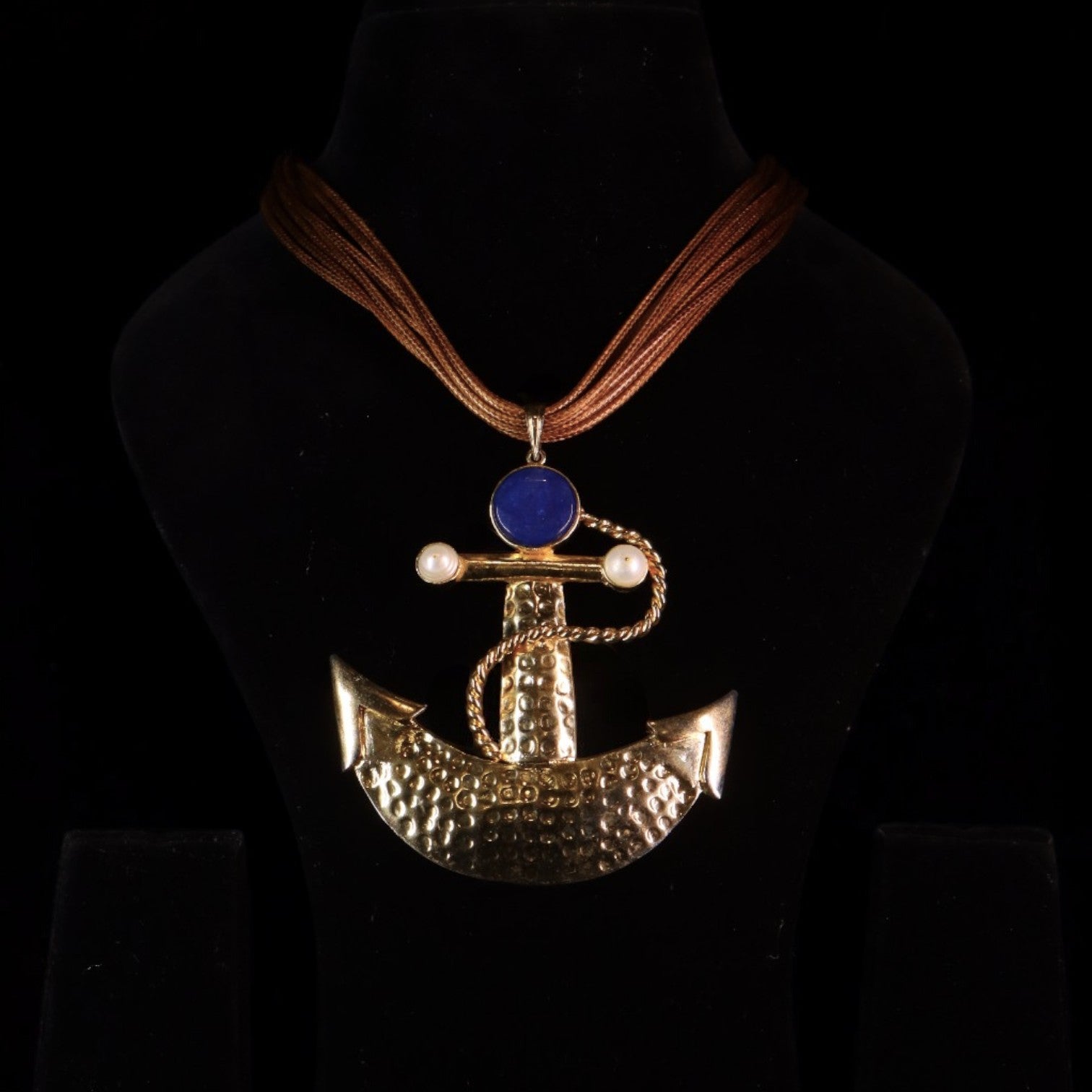 "VIENNA" Anchor Neckpiece