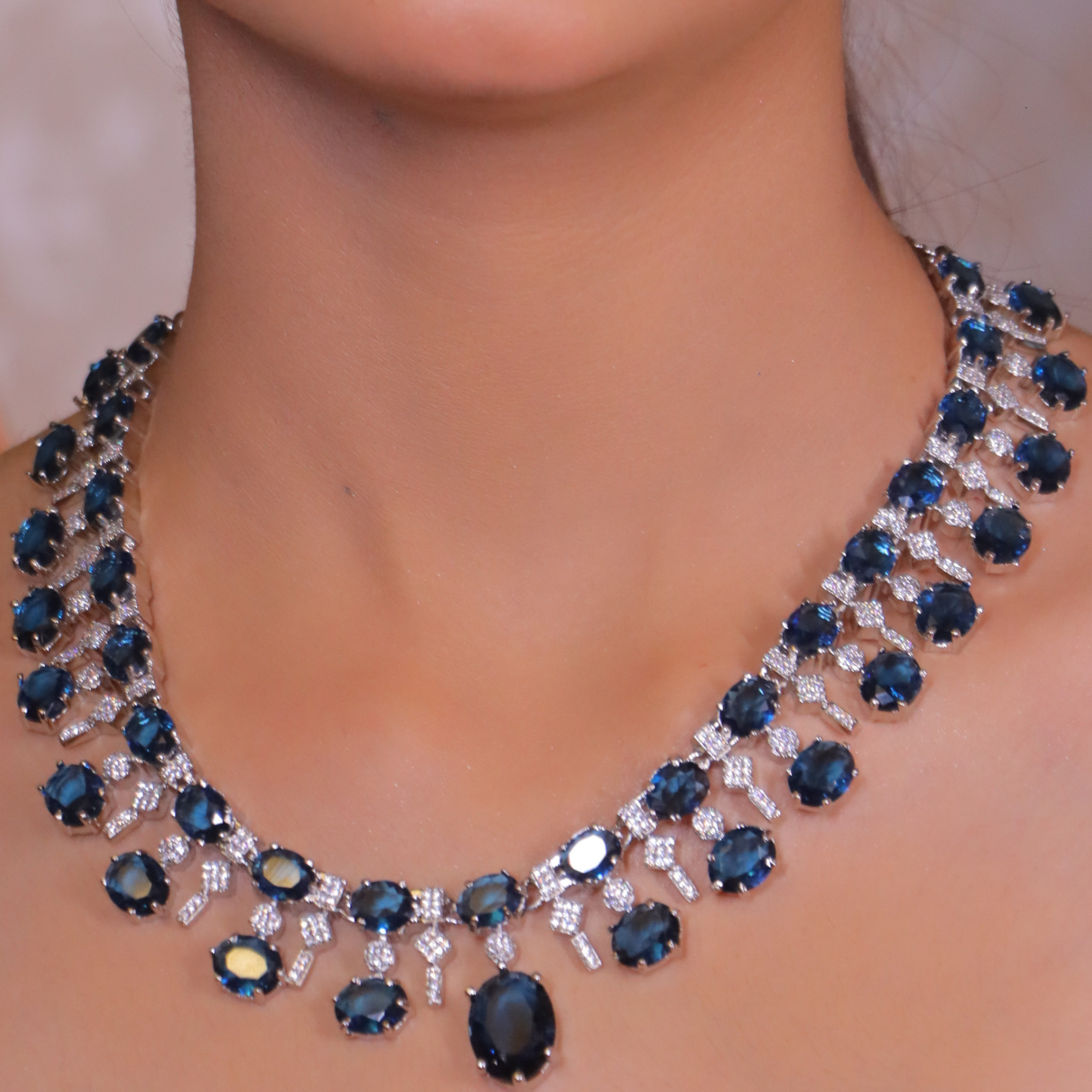 royal blue sapphire diamond necklace set with earrings