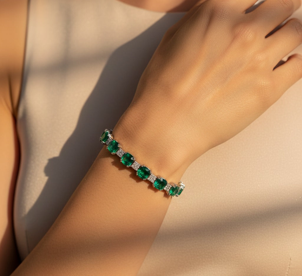 "VIENNA" Royal Emerald Ivy Bangle (1 Piece)