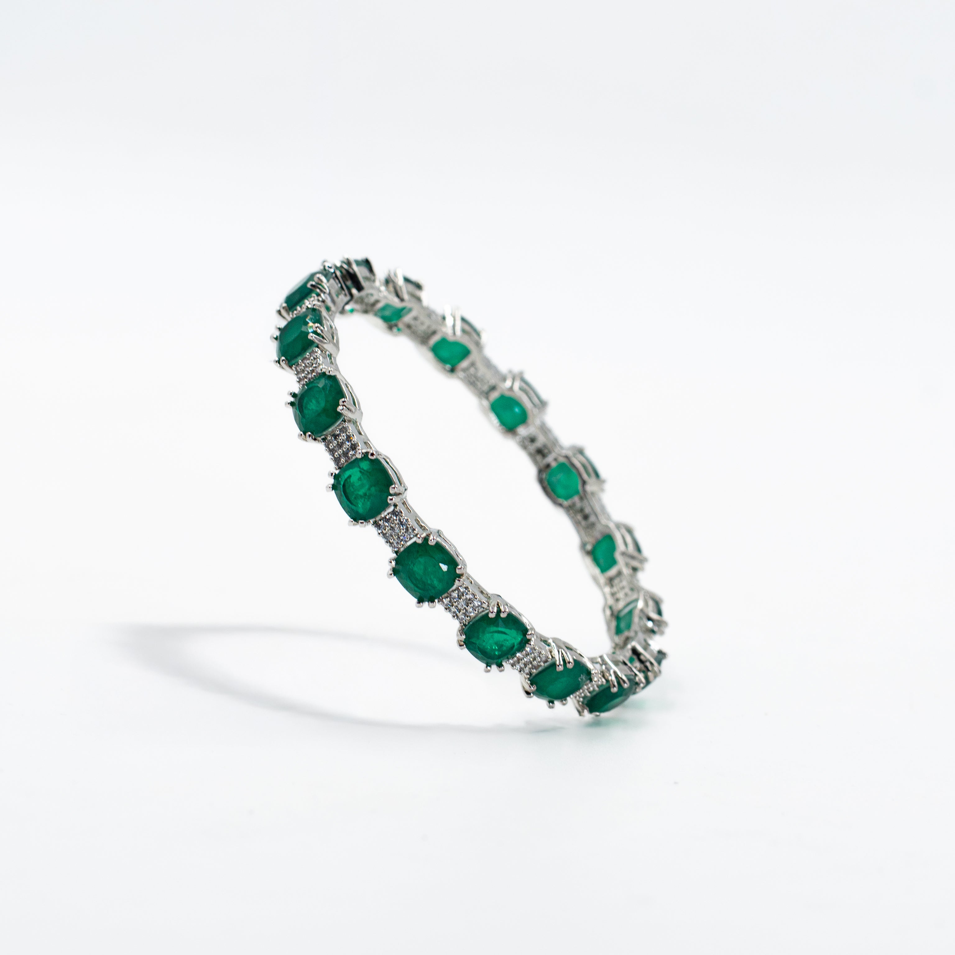 "VIENNA" Royal Emerald Ivy Bangle (1 Piece)