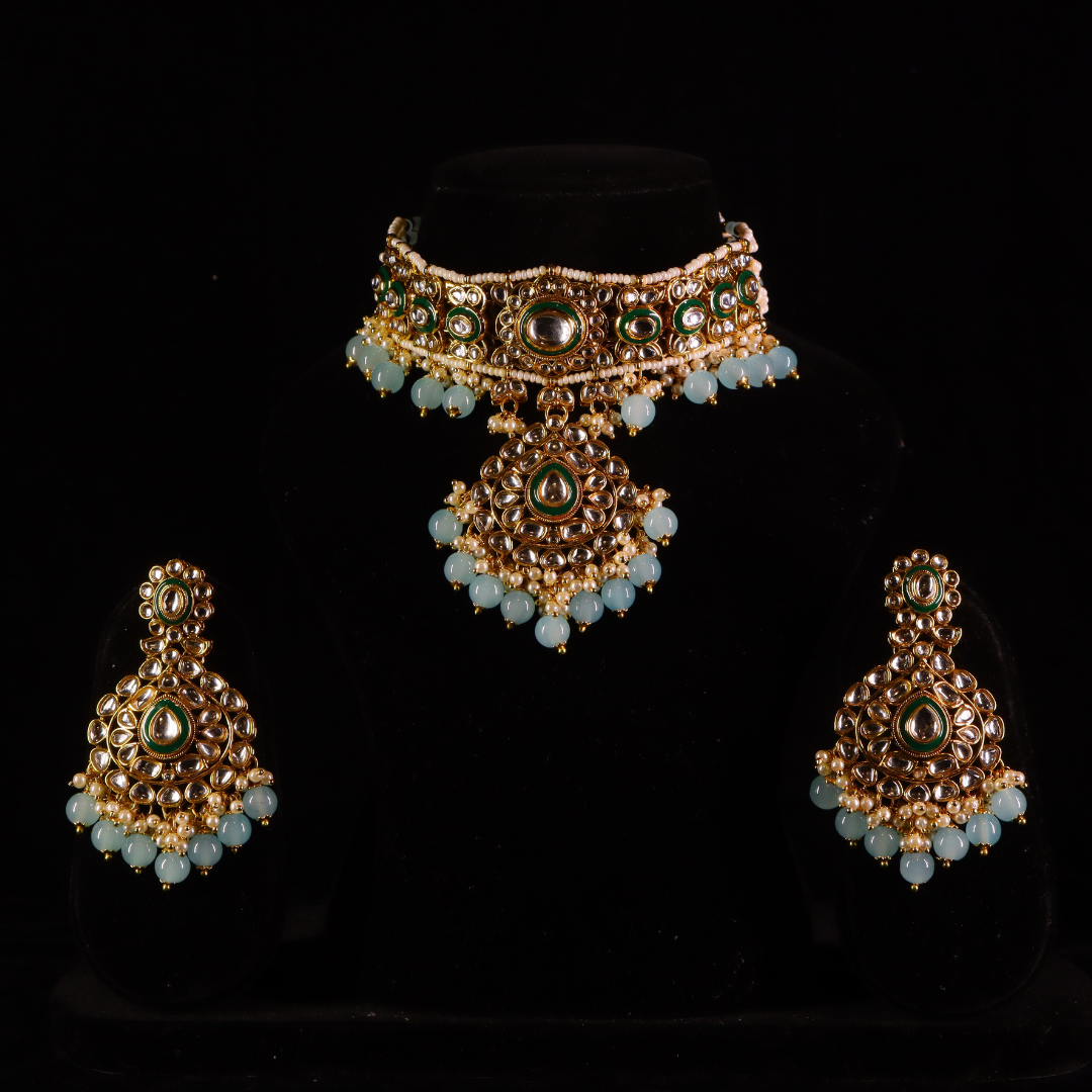 "AMIRA" Turquoise Charm Choker Set