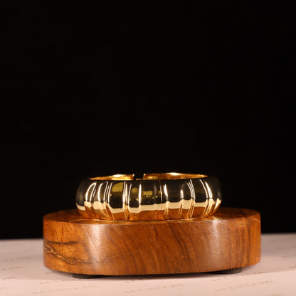 "VIENNA" Gold Crease Bangle