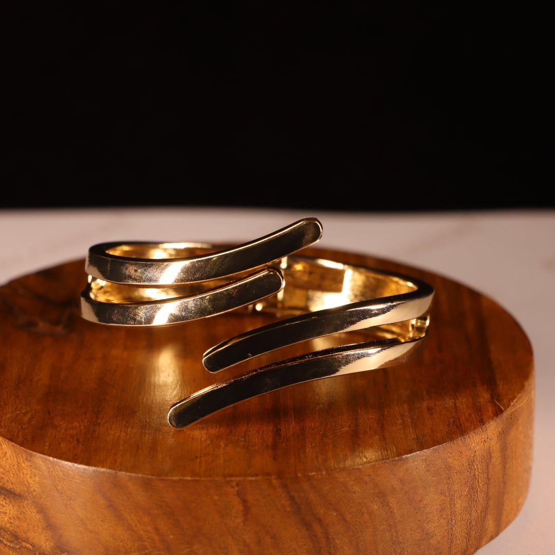 "VIENNA" Gold Tahini Bangle