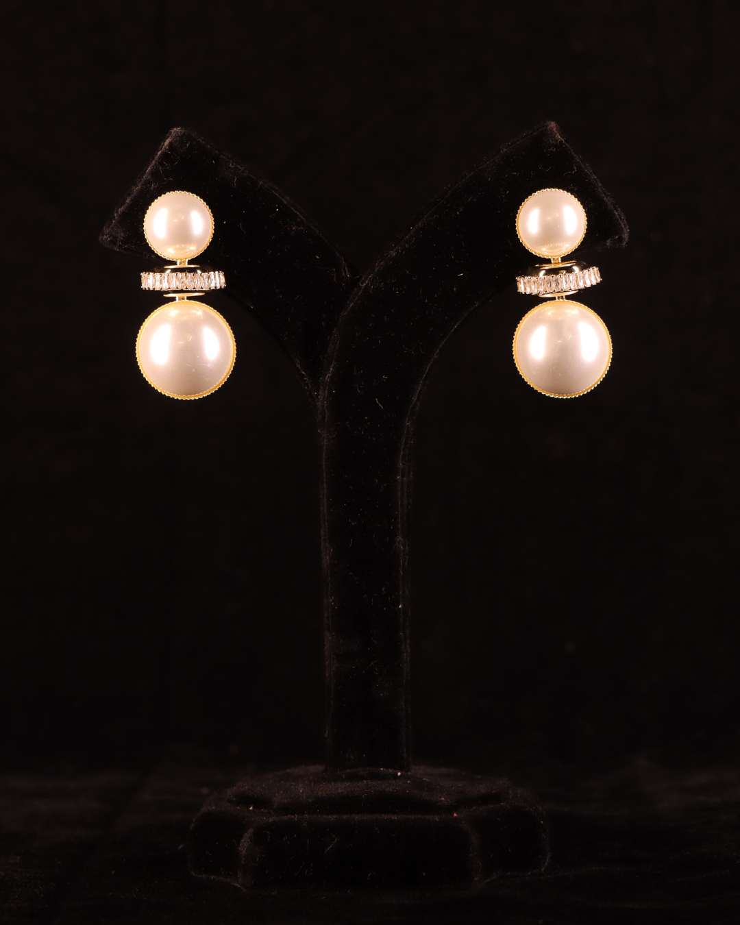 "VIENNA" Dual Pearl Earrings