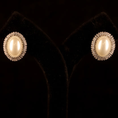 "VIENNA" Moonlight Pearl Earrings