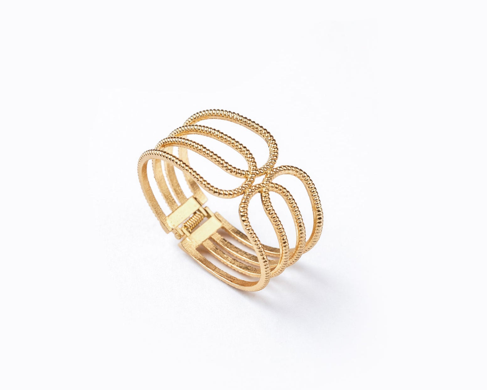 "VIENNA" Gold Texture Bangle