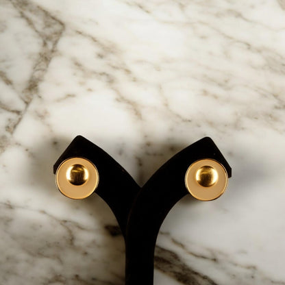 "VIENNA" Shell Gold Earrings