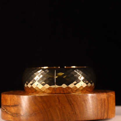 "VIENNA" Luminous Gold Bangle