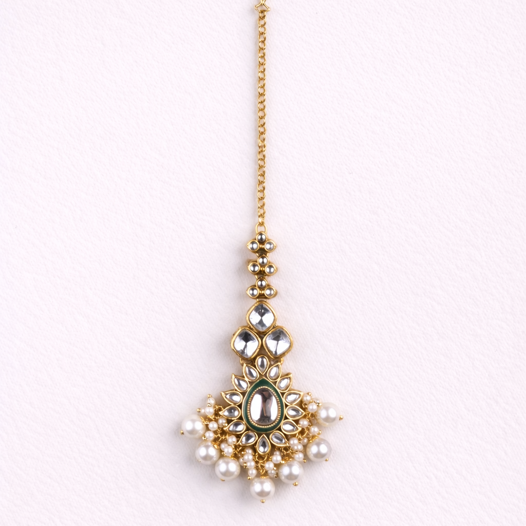"AMIRA" Sheesh Mahal Kundan Set