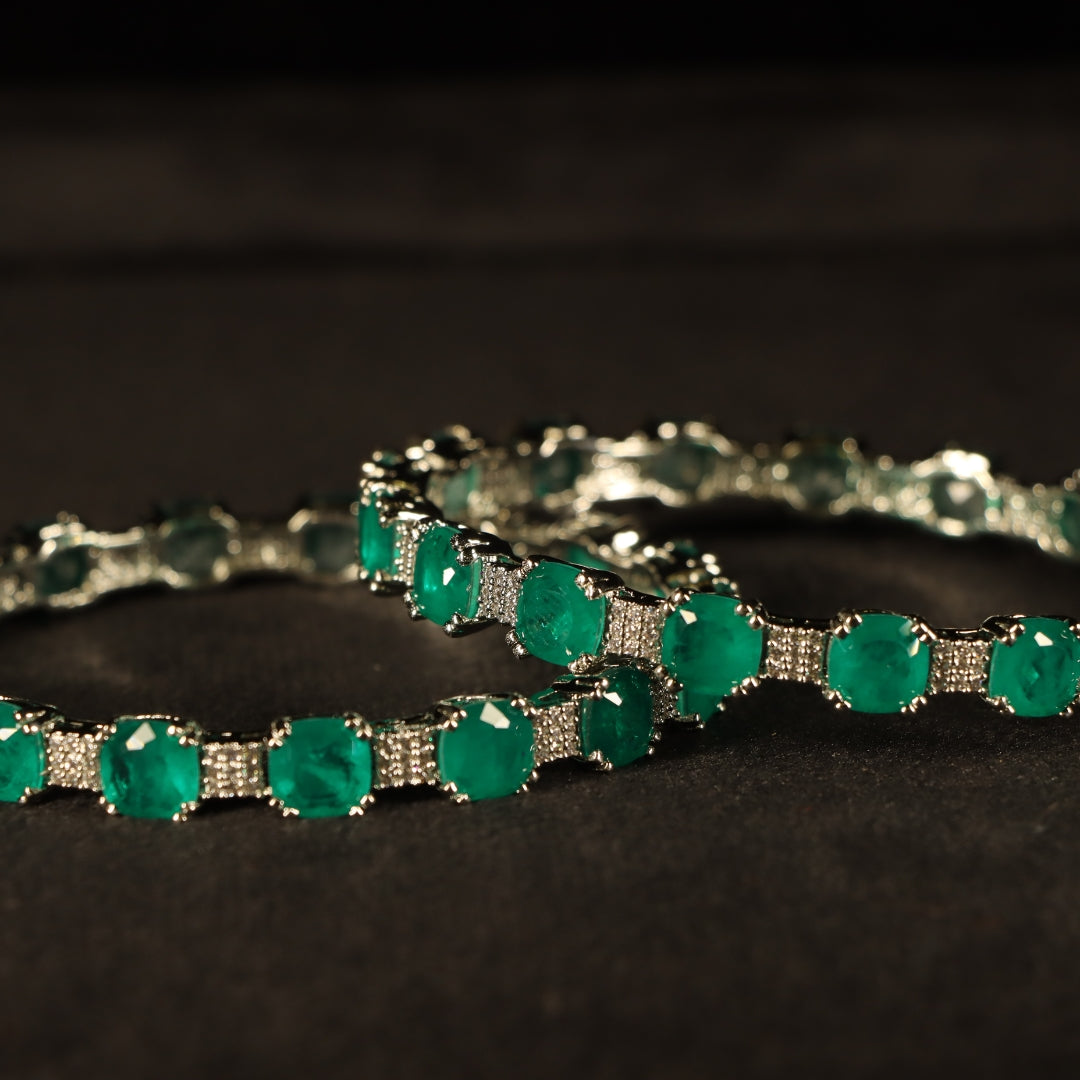 "VIENNA" Royal Emerald Ivy Bangle