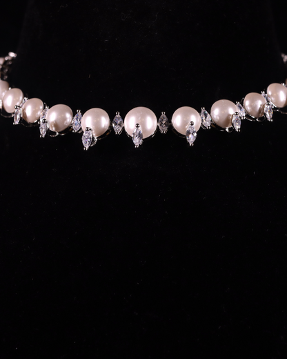 "DMONDE" Pearl Cascade Necklace Set
