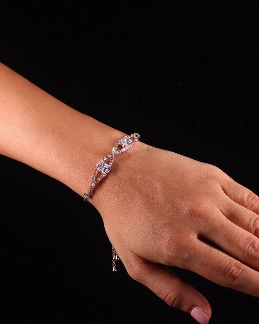 "VIENNA" Interlace Bracelet