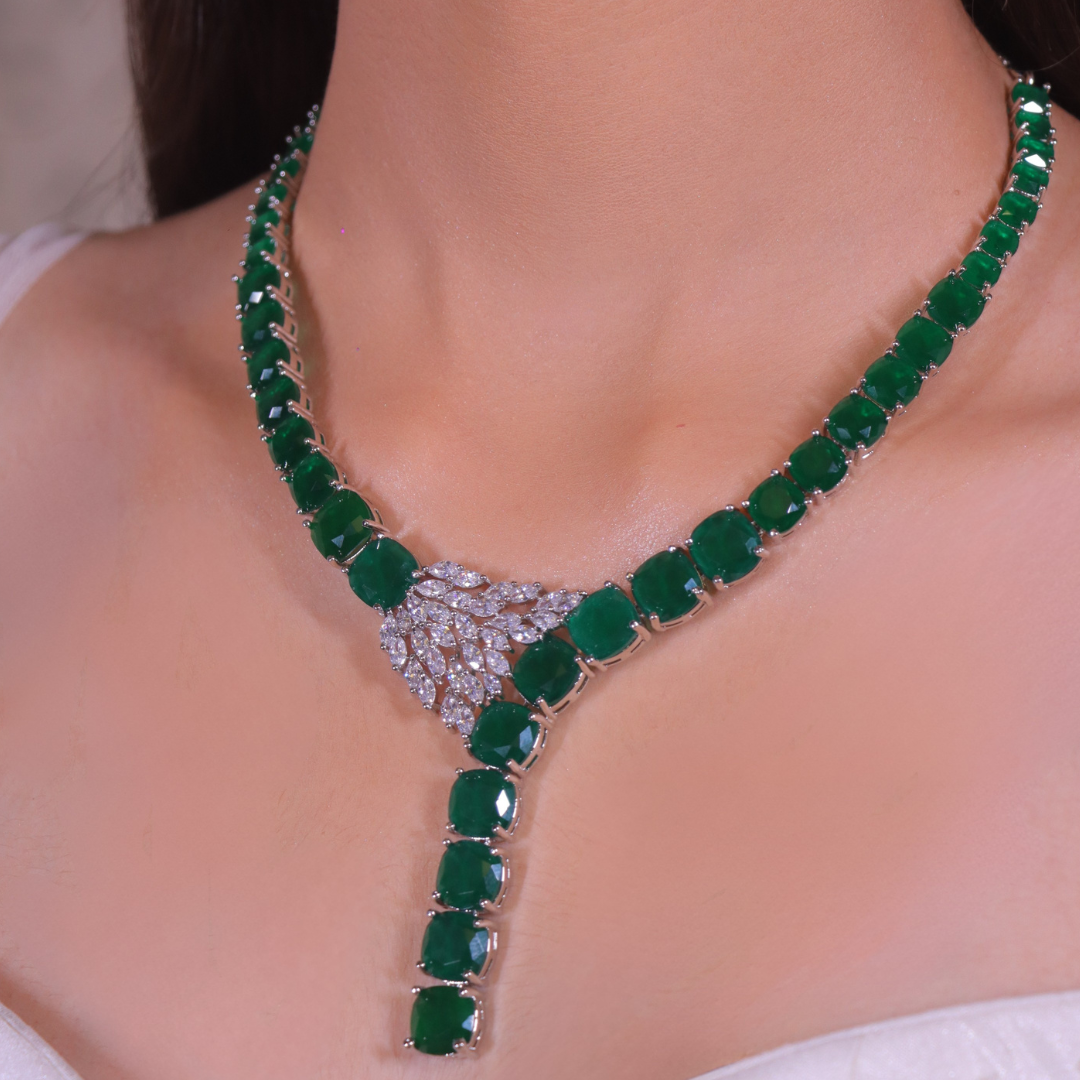 "DMONDE" Boutique Emerald Diamond Necklace Set
