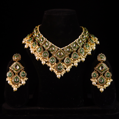 "AMIRA" Regal Heritage Kundan Set