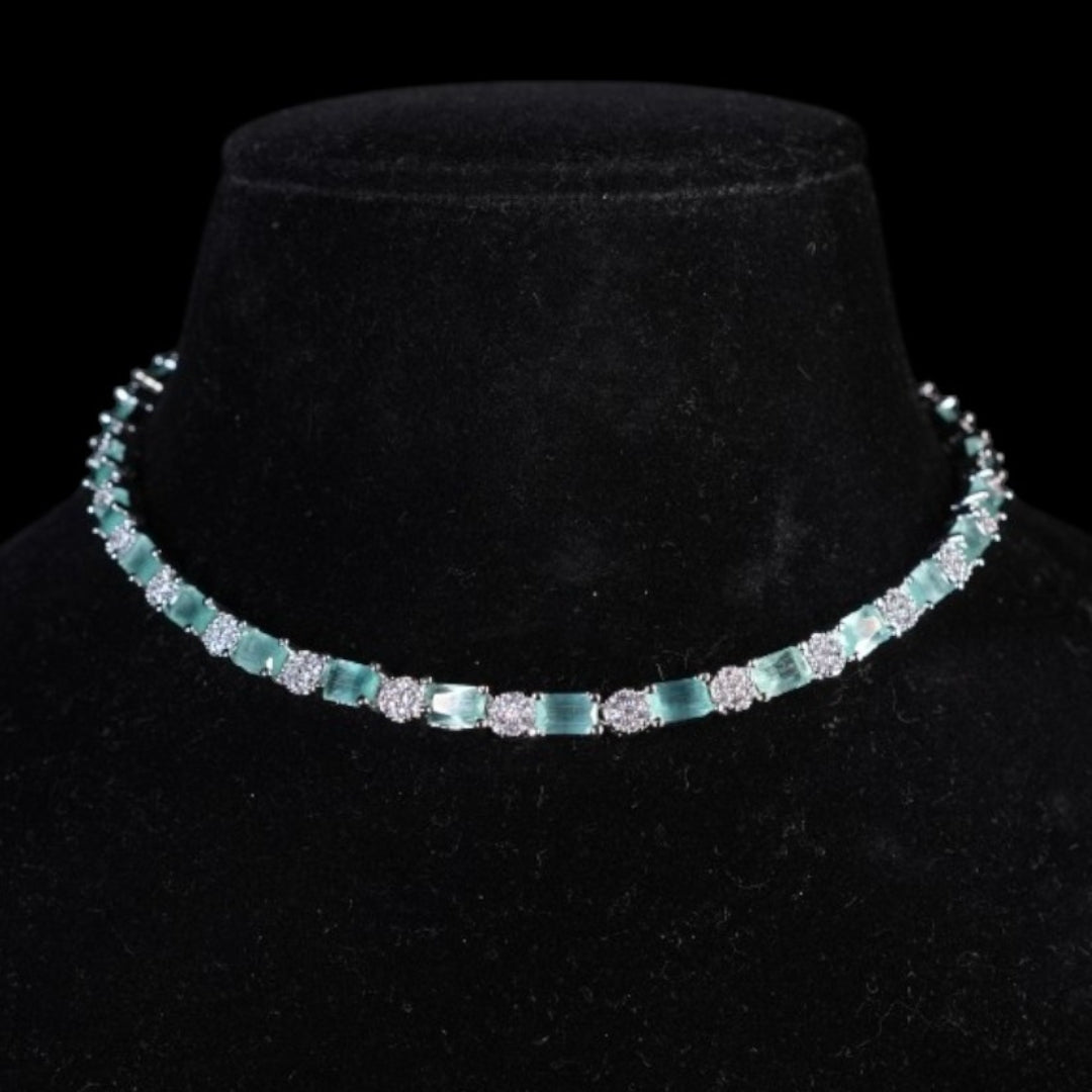 "DMONDE" Turquoise Diamond String Set