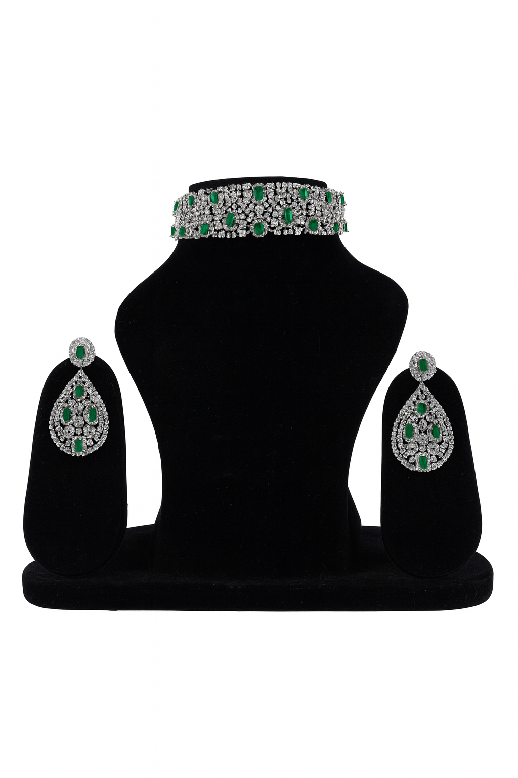 "DMONDE" Emerald Couture Diamond Choker Set