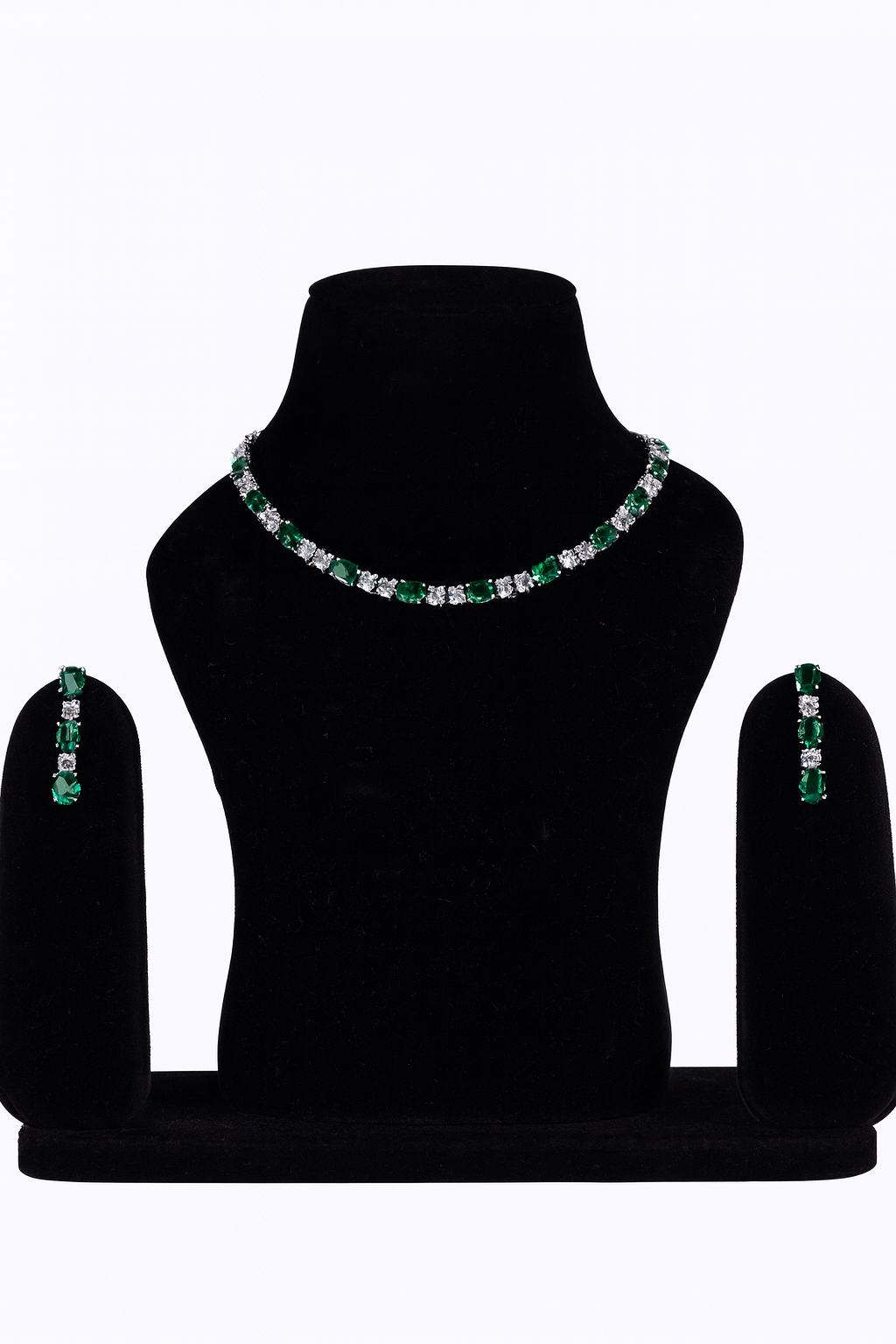 "DMONDE" Serene Emerald Diamond String Set