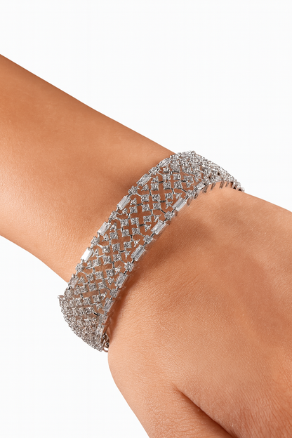 "VIENNA" Diamond Mesh Bangle