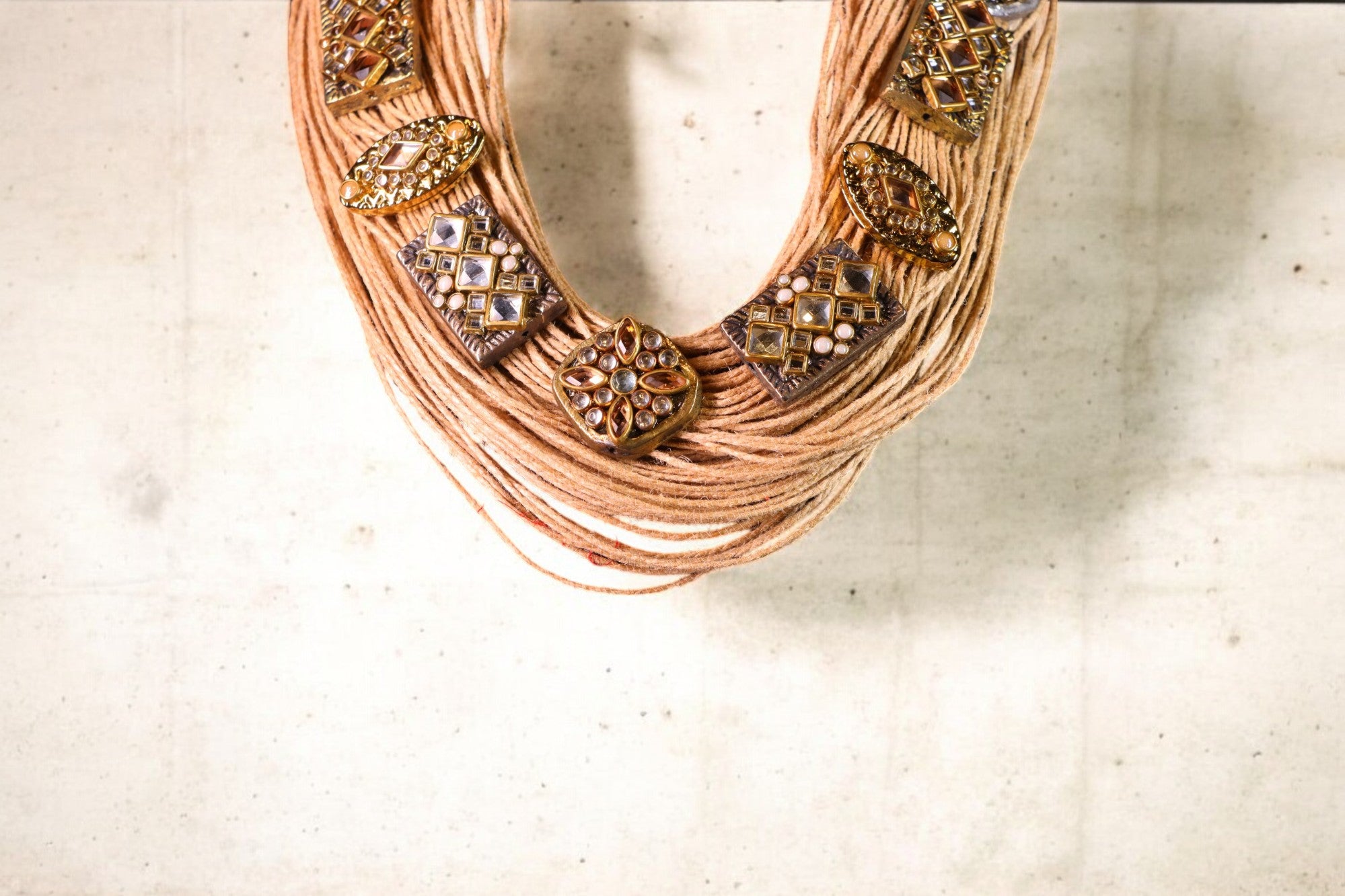 "VIENNA" Jute Neckpiece