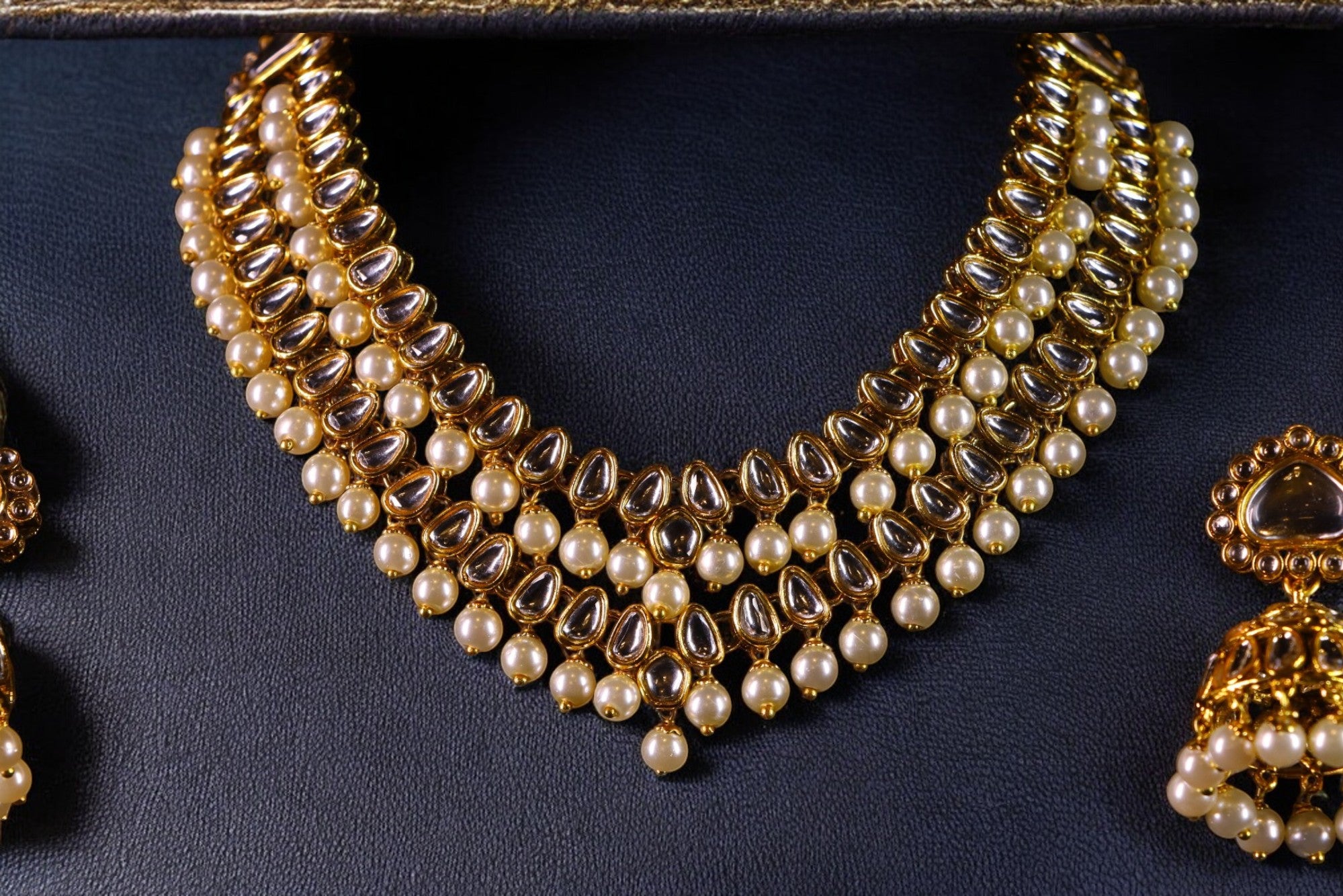 "AMIRA" Musty Pearl White Kundan Set