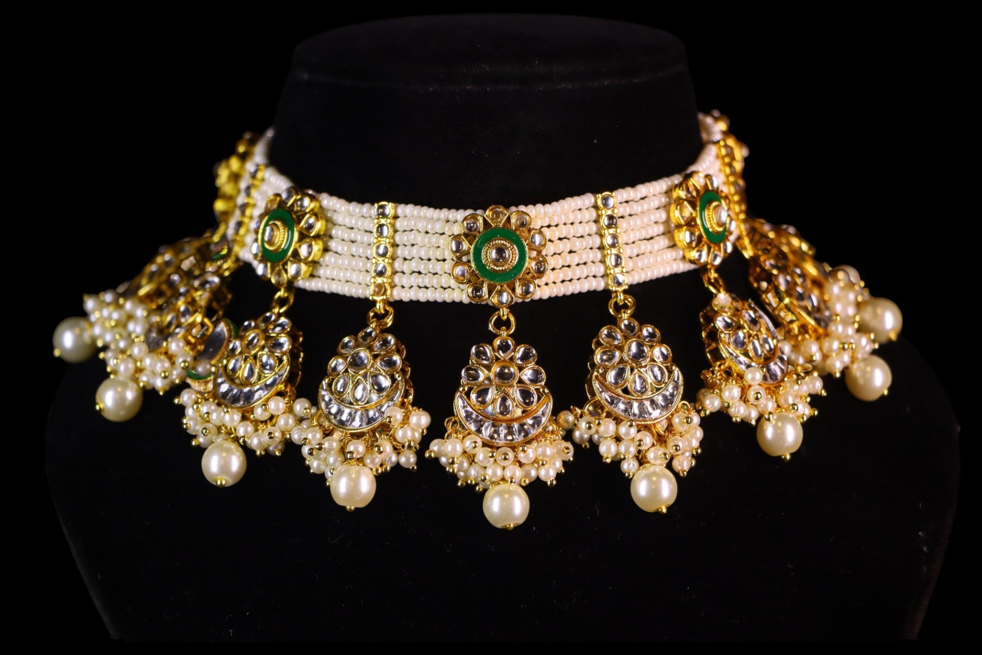 "AMIRA" Ivory Pearl Kundan Choker Set