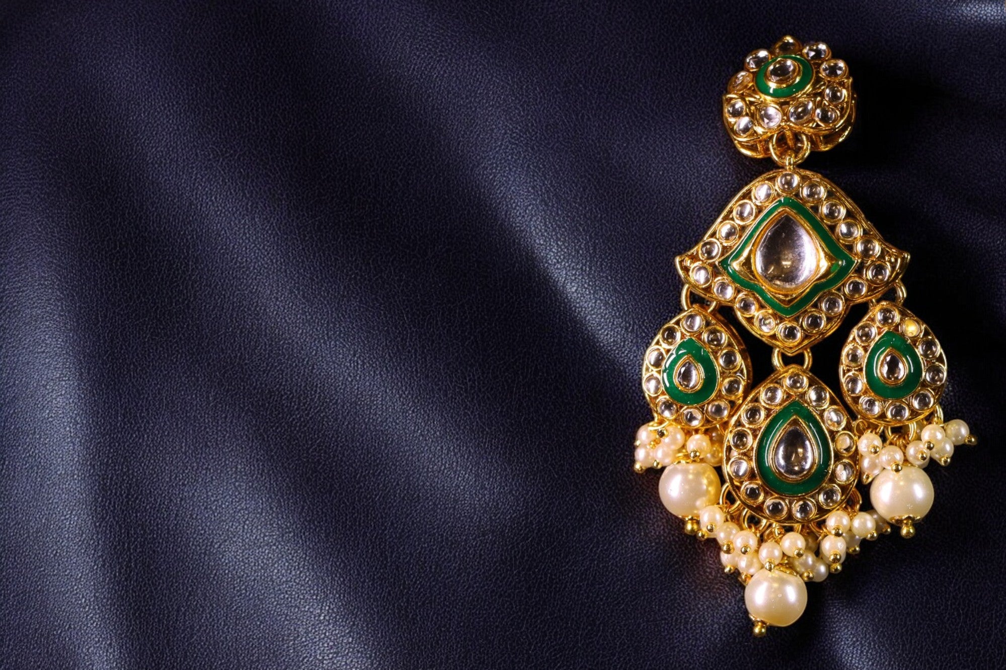 "AMIRA" Regal Heritage Kundan Set