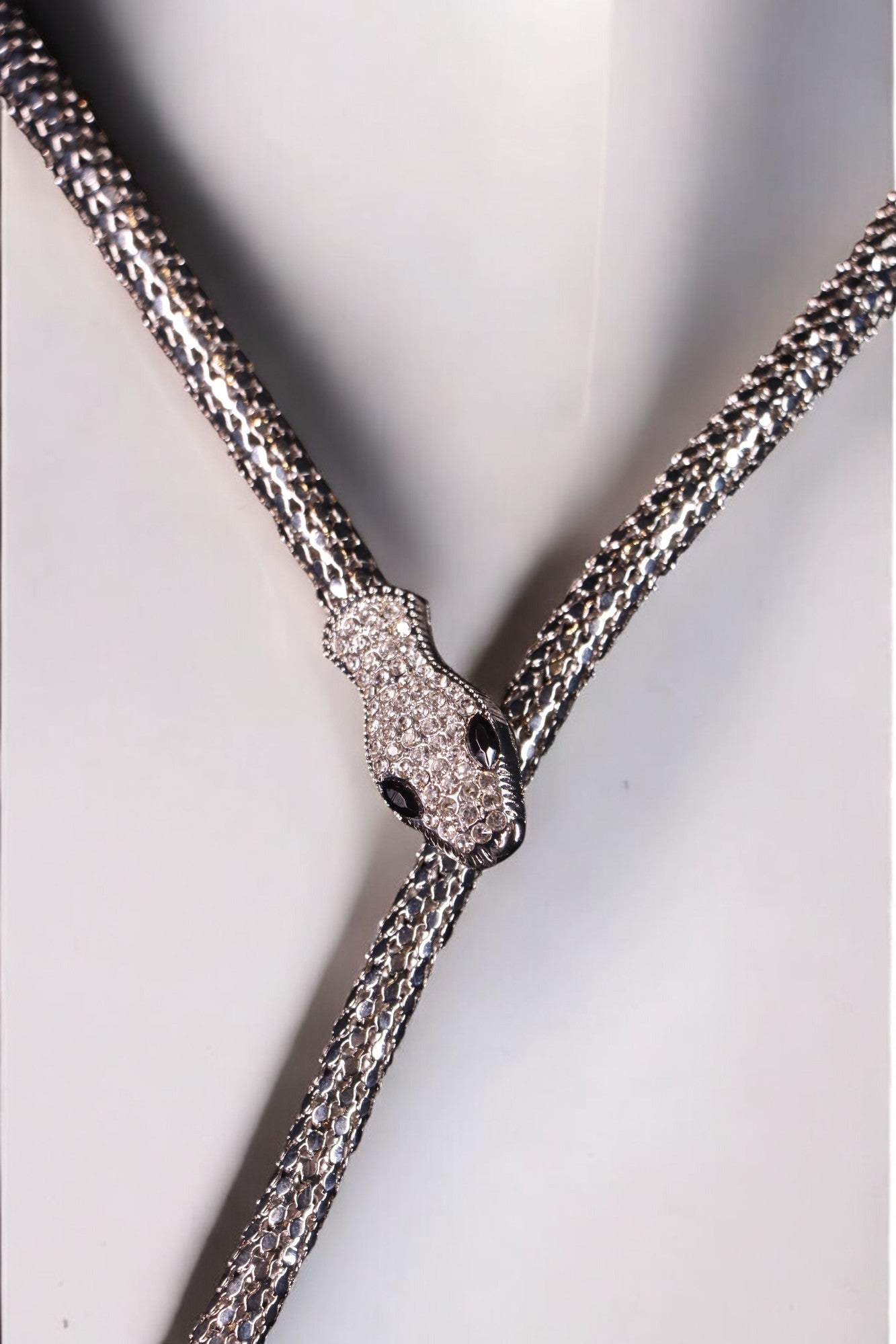 "VIENNA" Serpentine Neckpiece