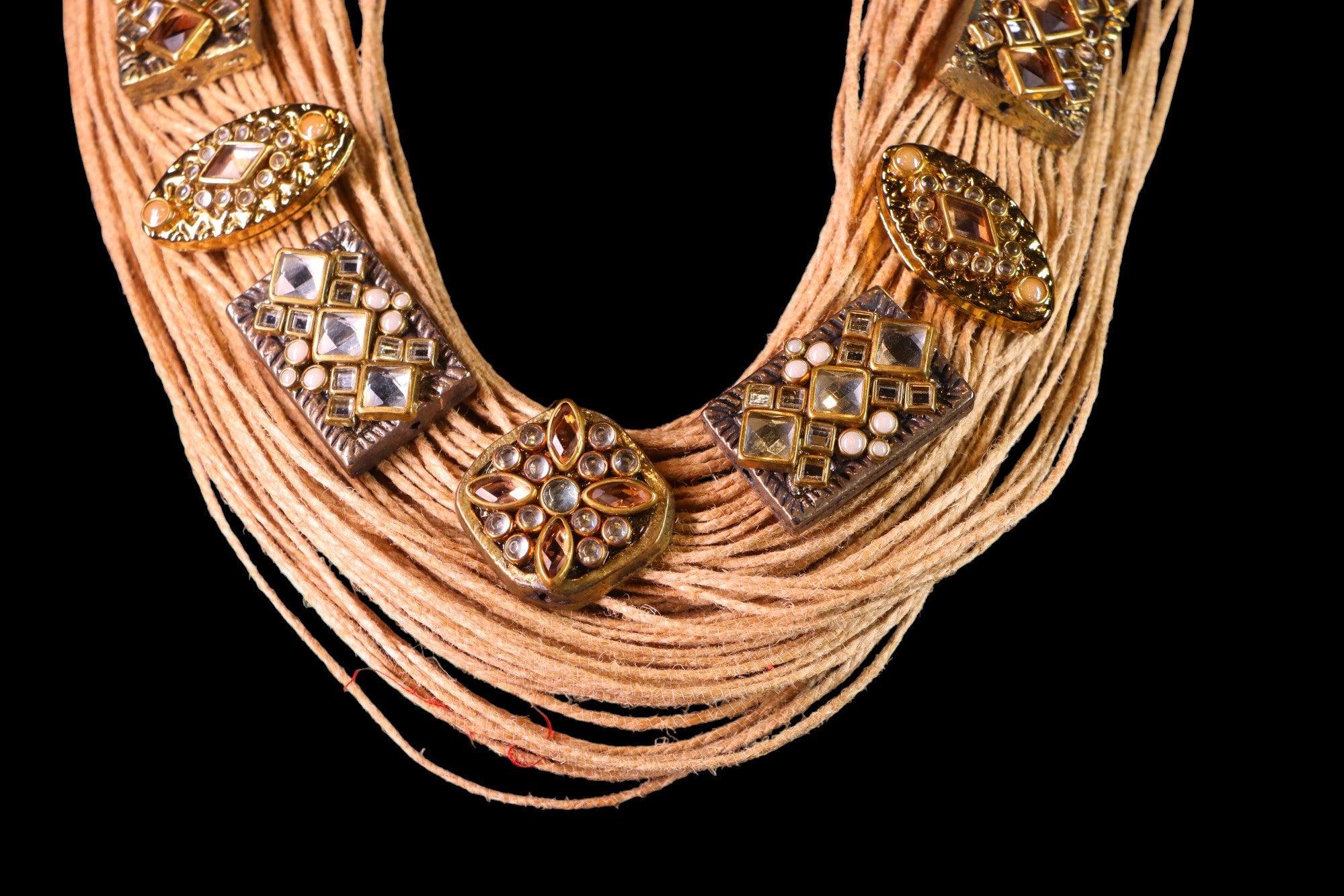 "VIENNA" Jute Neckpiece
