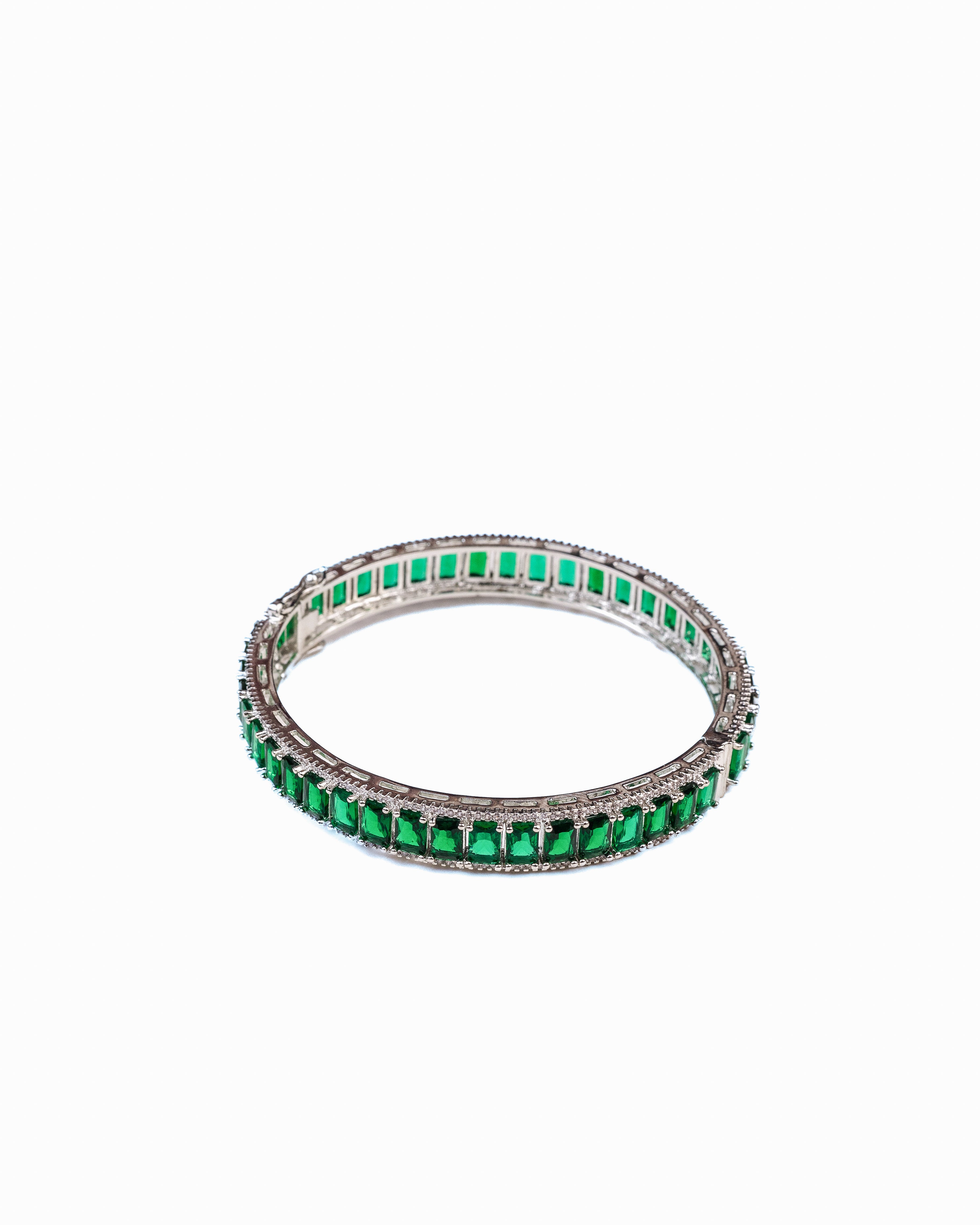 "VIENNA" Regal Emerald Ivy Bangle (1 Piece)