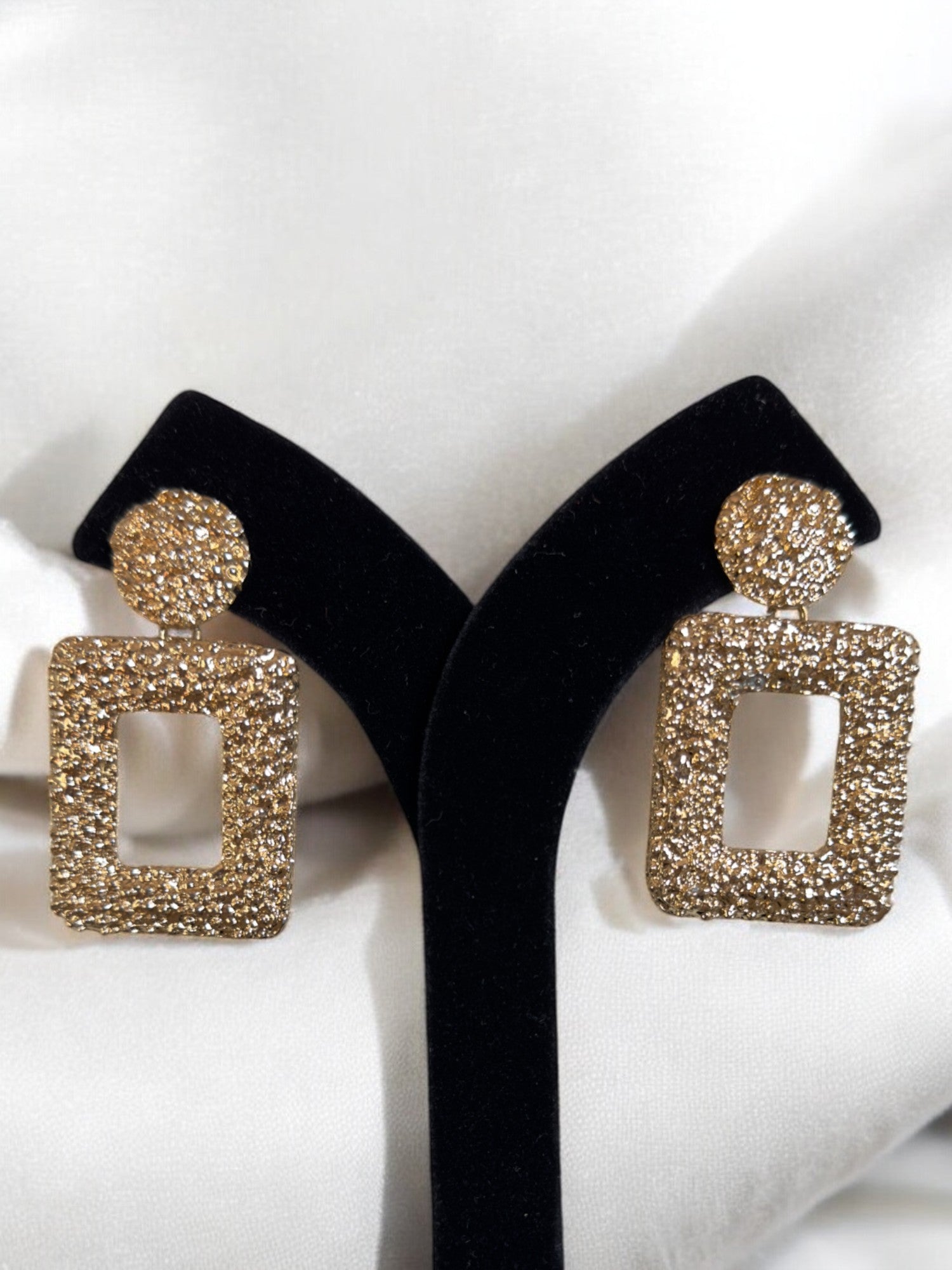 "VIENNA" Gold Frame Earrings