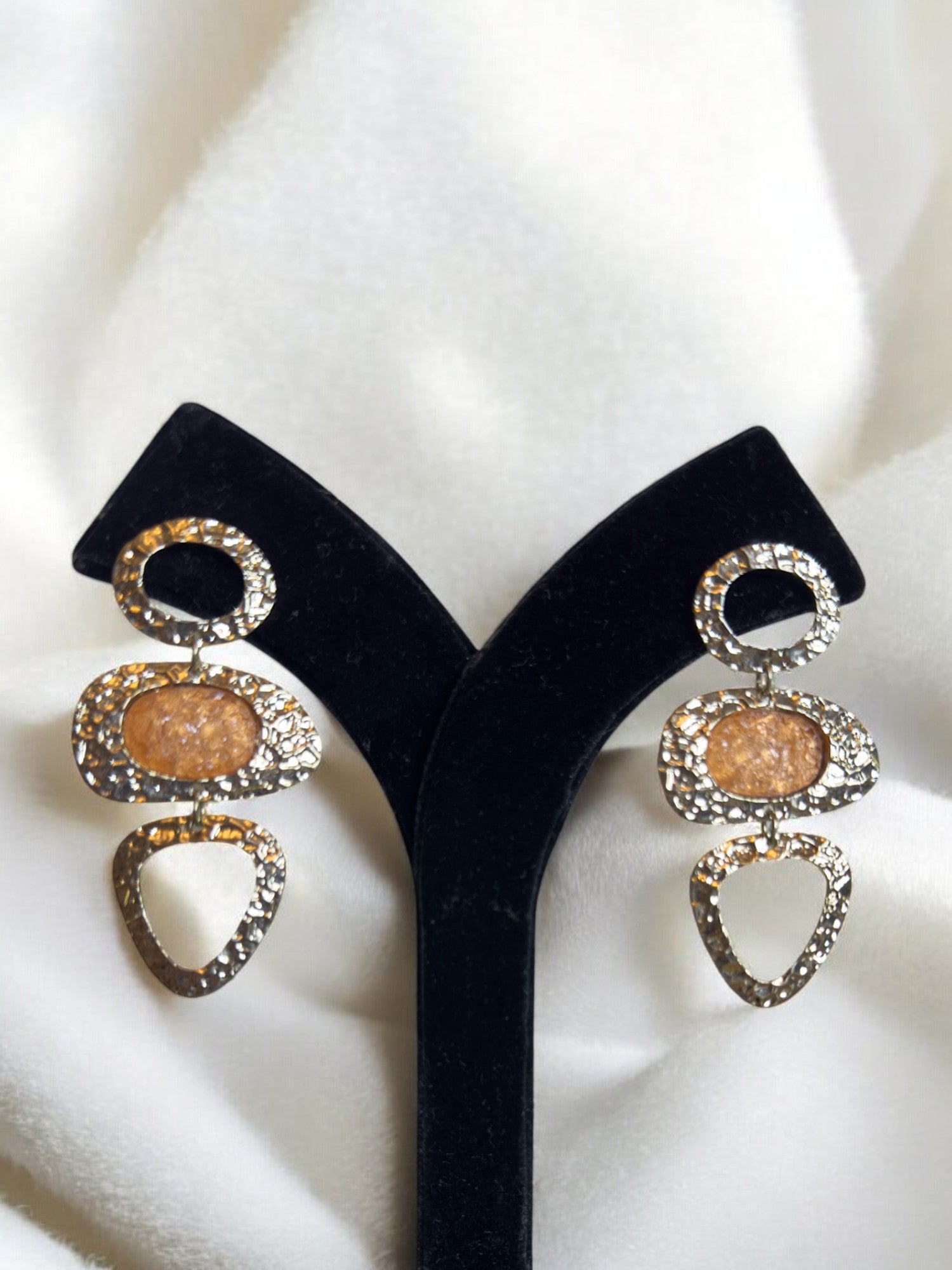 "VIENNA" Silhouette Earrings