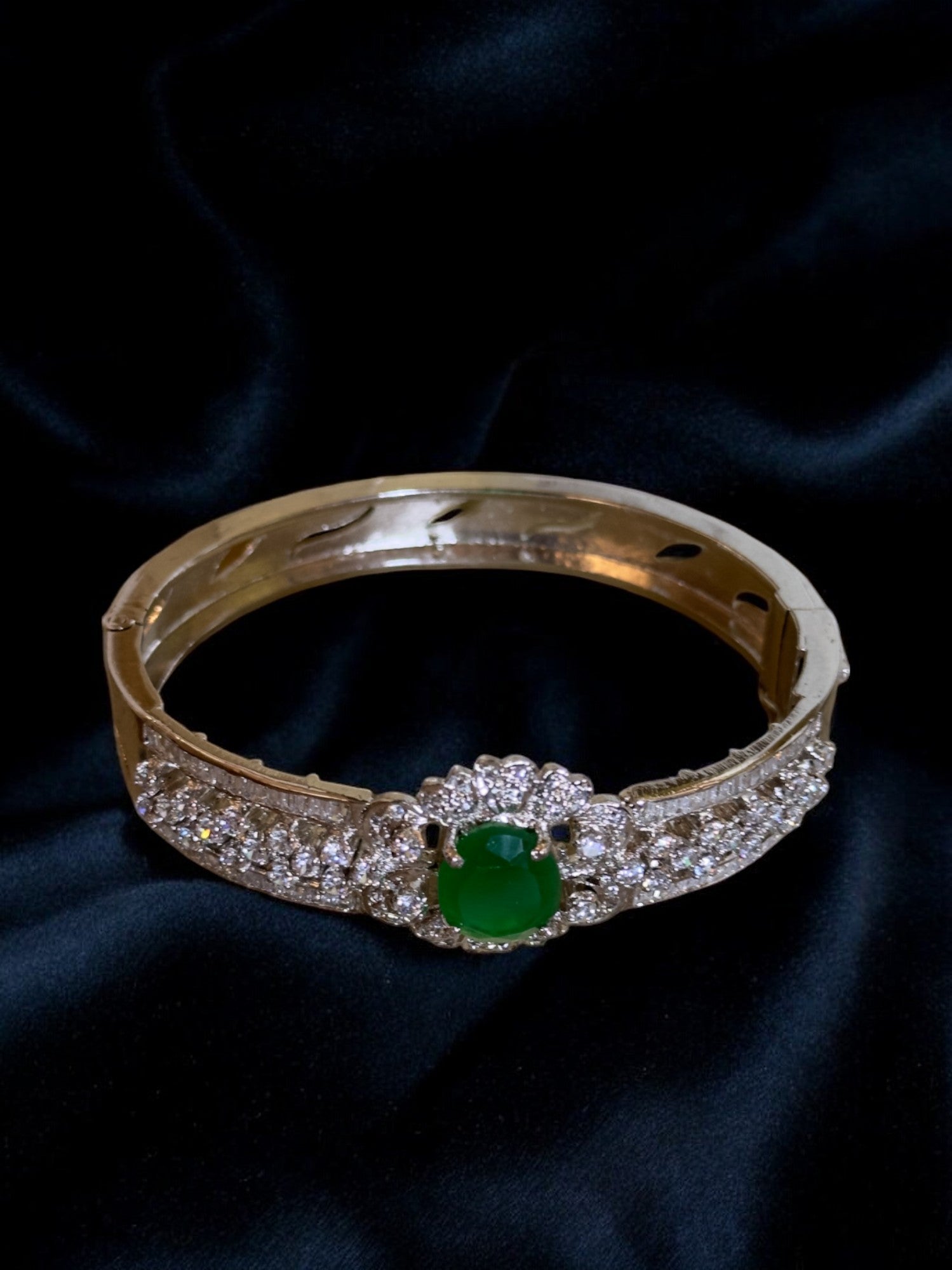 "VIENNA" Emerald Silver Bracelet