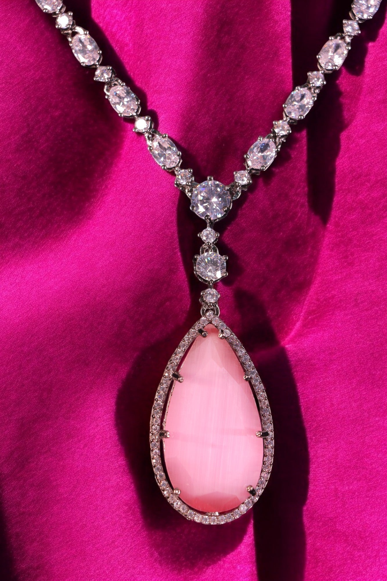 "DMONDE" Baby Pink Drop Diamond Necklace Set