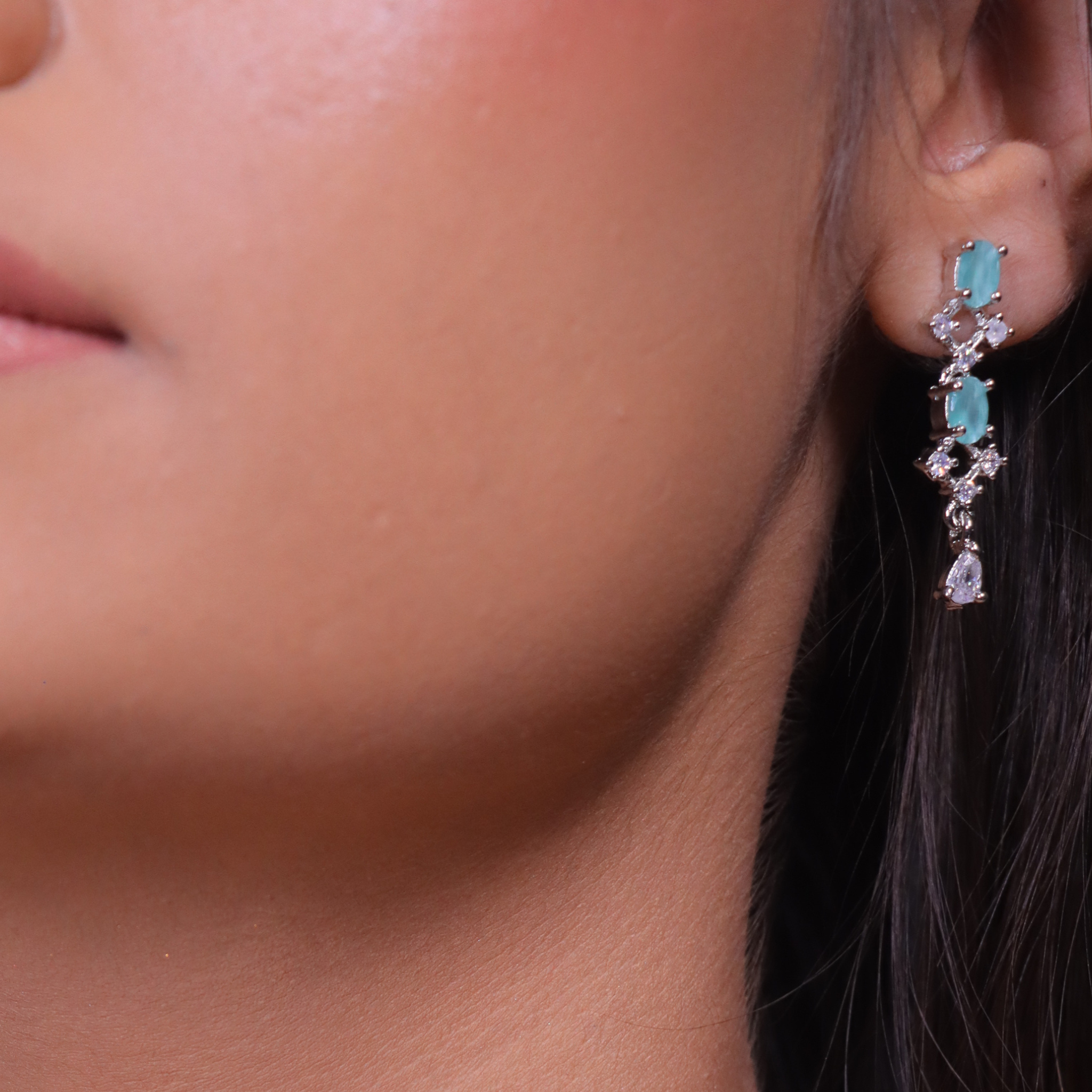 "DMONDE" Serene Blue Diamond Necklace Set