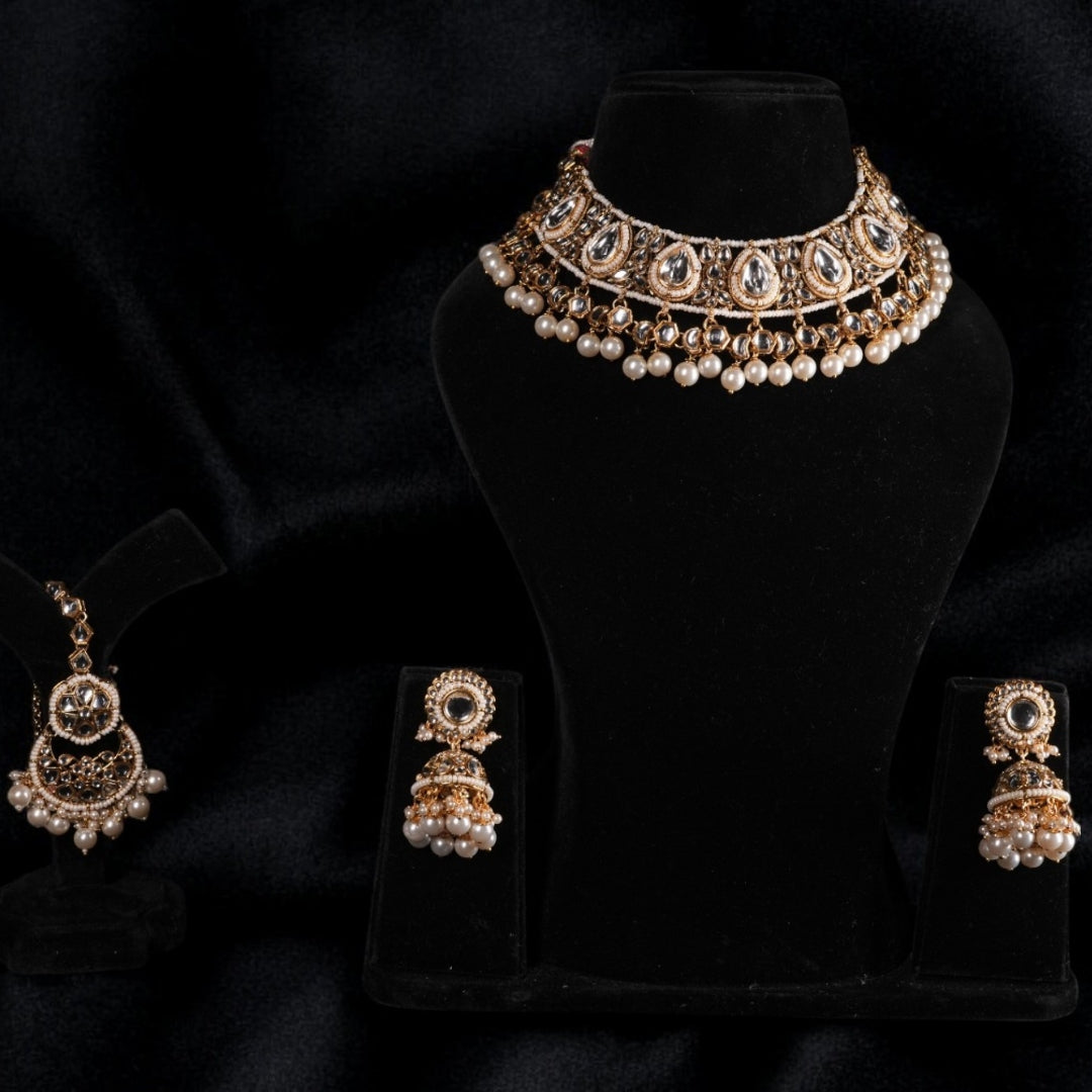 "AMIRA" White Pearl Kundan Necklace Set