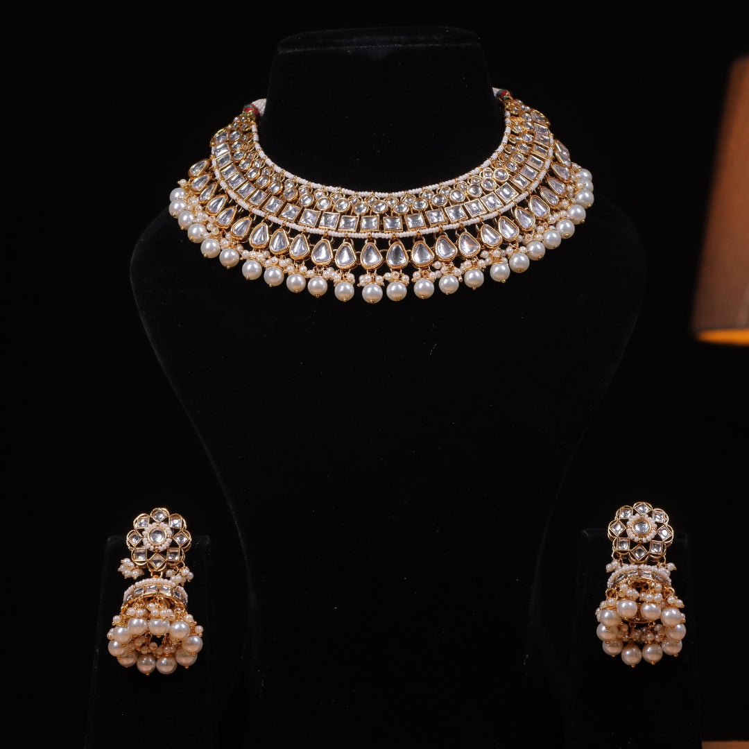 "AMIRA" Tusk White Kundan Set