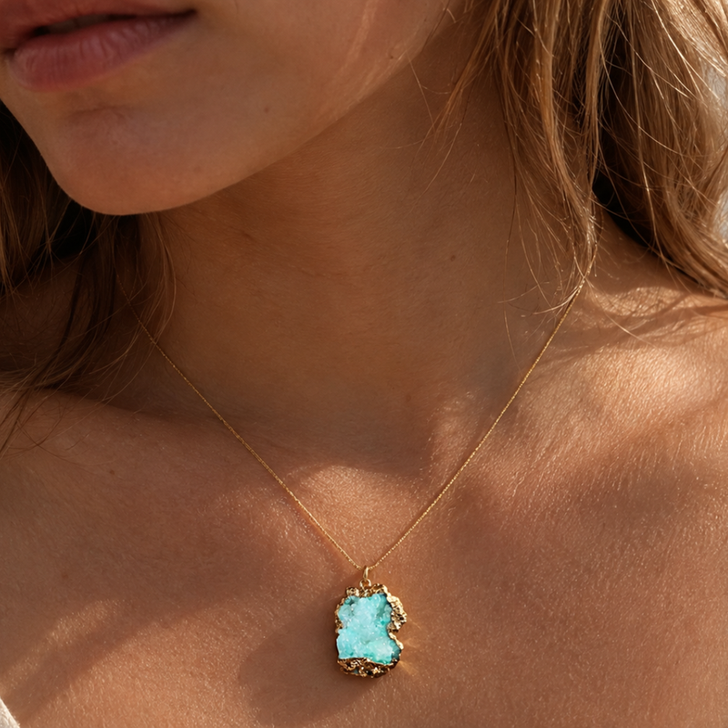 STATEMENT NECKPIECES
