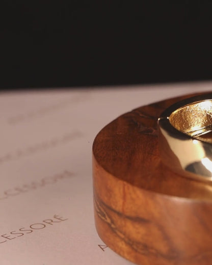 "VIENNA" Golden Bow Bangle